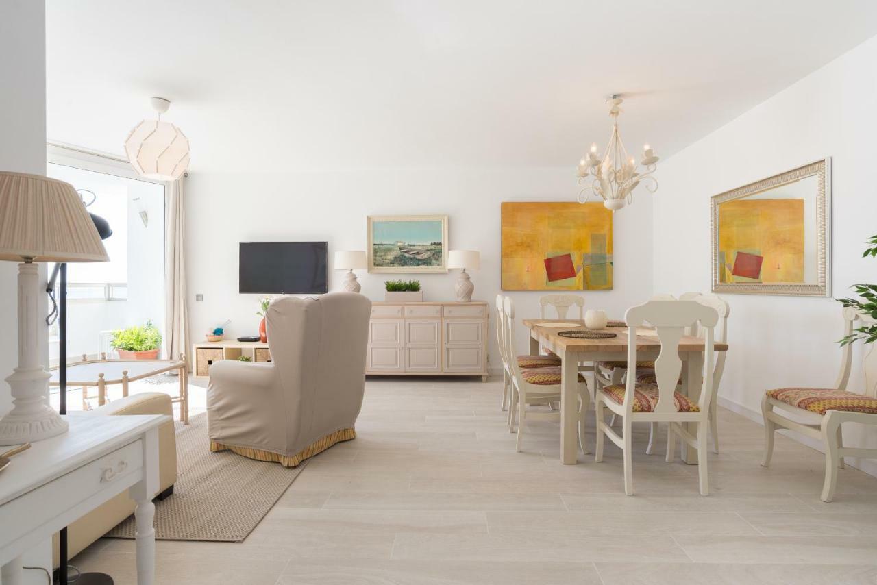 Tgh/ Marbella Beachfront And Center Экстерьер фото
